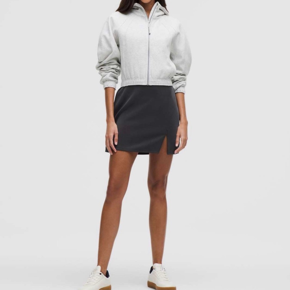 Lululemon Softstreme mini skirt•small